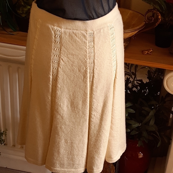 VIOLA Wool Blend Mini Skirt Size Small - Picture 2 of 8